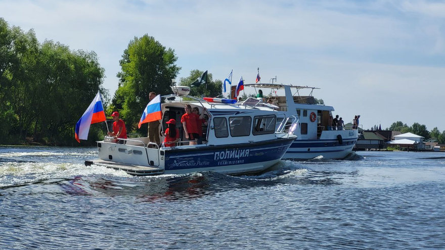 В Саратовской области прошел парад катеров