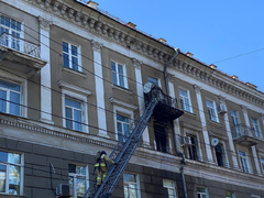 В центре Саратова второй раз за лето горит 80-летний дом-памятник