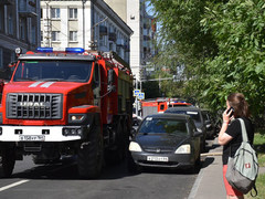 В центре Саратова второй раз за лето горит 80-летний дом-памятник