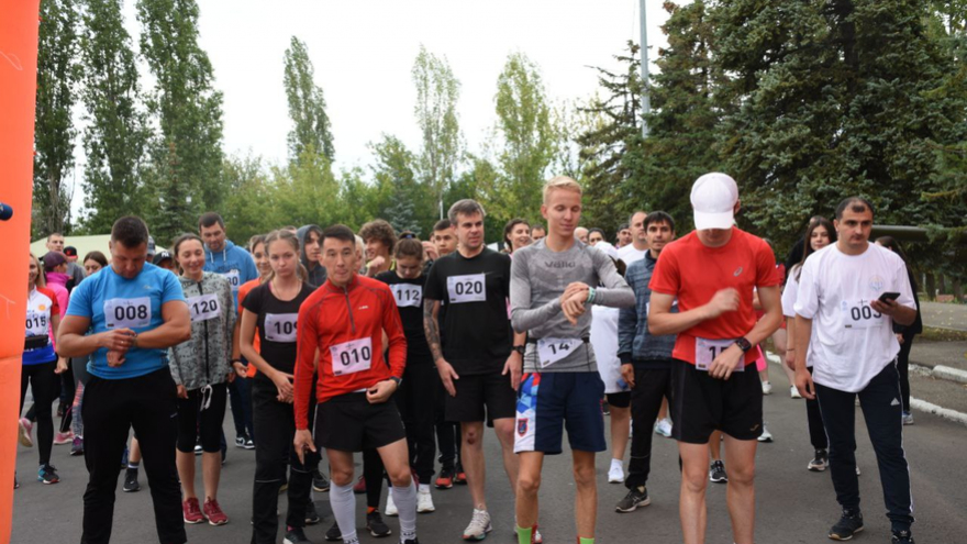 В марафоне Умного города соревновались чиновники и профессиональные спортсмены 