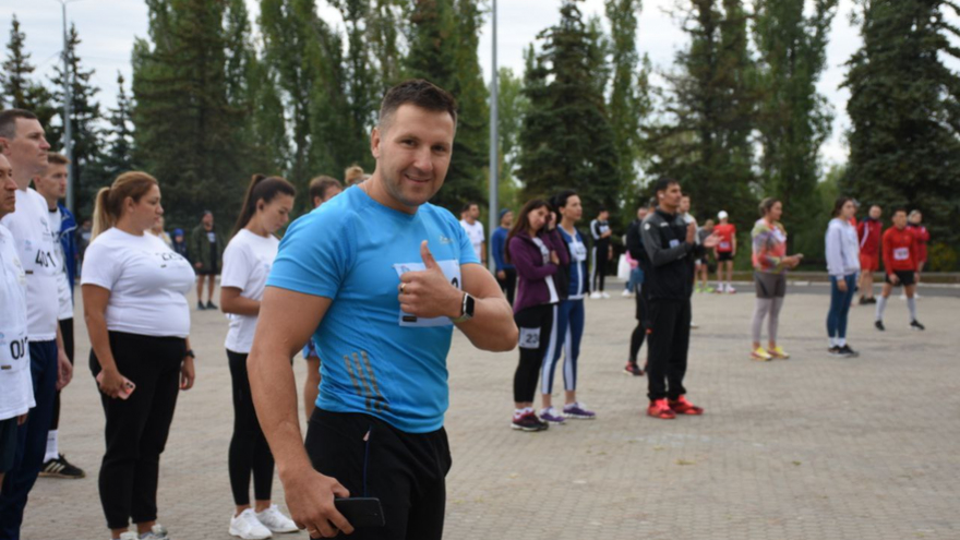В марафоне Умного города соревновались чиновники и профессиональные спортсмены 