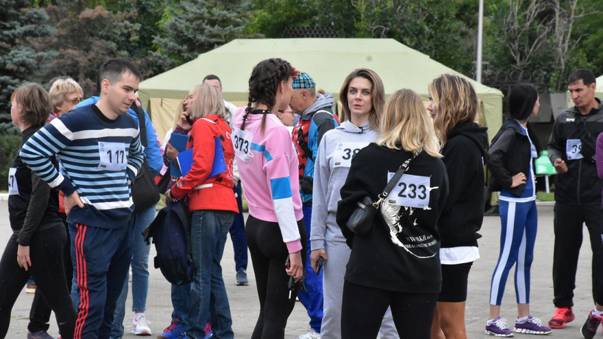 В марафоне Умного города соревновались чиновники и профессиональные спортсмены 