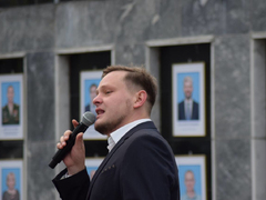 В Саратове обновили городскую Доску почета