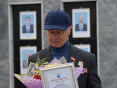 В Саратове обновили городскую Доску почета