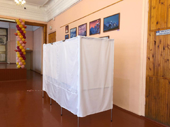 Выборы. Секретари комиссий в Саратове отметили хорошее настроение у избирателей (фоторепортаж)