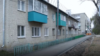 В районных центрах Саратовской области завершается первый этап строительства тротуаров