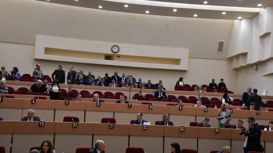 Председателем Саратовской областной думы стал Михаил Исаев