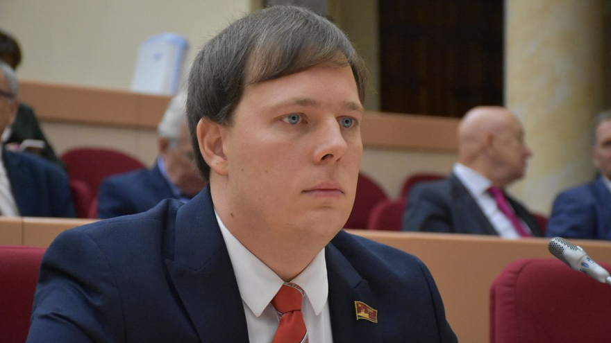 Председателем Саратовской областной думы стал Михаил Исаев