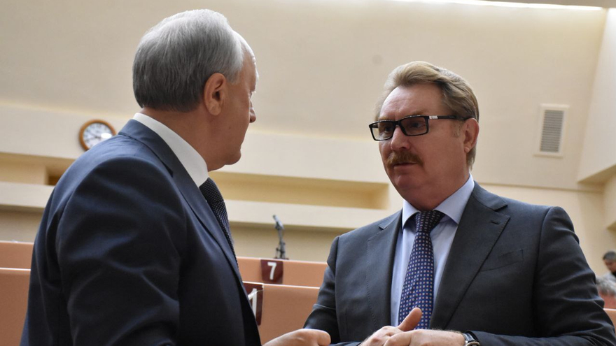Председателем Саратовской областной думы стал Михаил Исаев