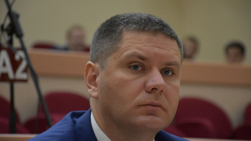 Председателем Саратовской областной думы стал Михаил Исаев
