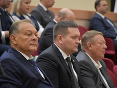 Председателем Саратовской областной думы стал Михаил Исаев