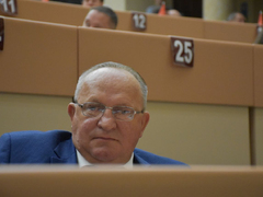 Председателем Саратовской областной думы стал Михаил Исаев