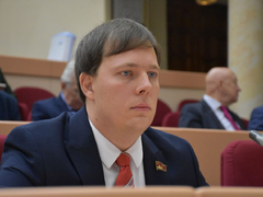 Председателем Саратовской областной думы стал Михаил Исаев
