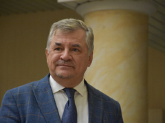 Председателем Саратовской областной думы стал Михаил Исаев