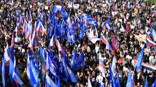 В Саратове на митинг в поддержку присоединения ЛНР, ДНР, Херсона и Запорожья к России пришли 9 тысяч человек
