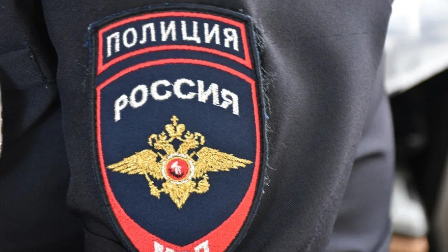 Бывшего полицейского осудили за незаконную регистрацию 19 иностранцев