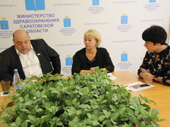 Коронавирус в Саратовской области: очередная волна заболеваемости вышла на плато