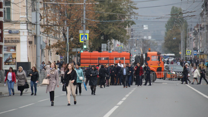 В центре Саратова прошел патриотический митинг