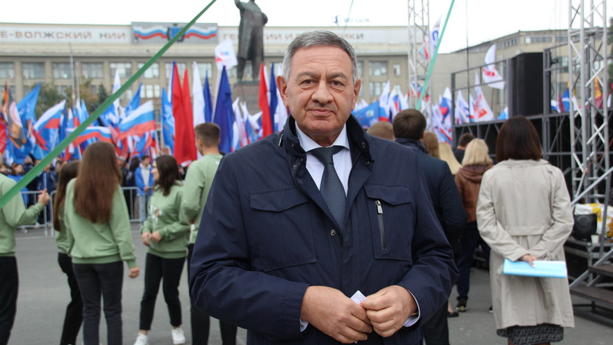 В центре Саратова прошел патриотический митинг