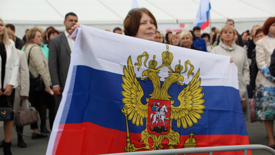 В центре Саратова прошел патриотический митинг