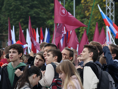 В центре Саратова прошел патриотический митинг