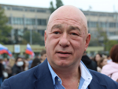 В центре Саратова прошел патриотический митинг