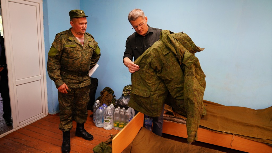 Мобилизация. Глава Башкирии привез в Саратов гуманитарный груз