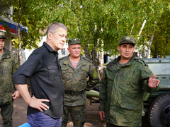 Мобилизация. Глава Башкирии привез в Саратов гуманитарный груз