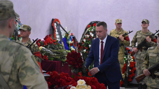Саратовцы простились с Почетным гражданином Саратовской области, фронтовиком Георгием Фроловым 