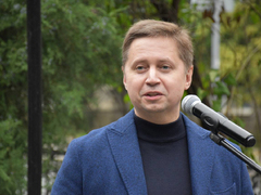 В Саратове обновили Доску почета работников образования и Доску успеха молодежи области