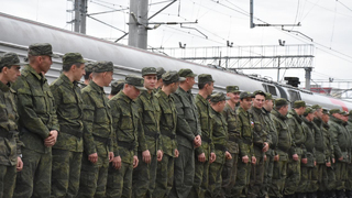 На саратовском вокзале мобилизованных провожали со слезами