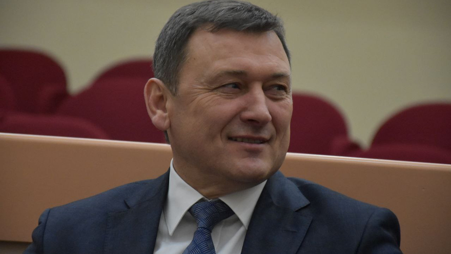 На уборку снега в Саратове заложили более 200 миллионов рублей