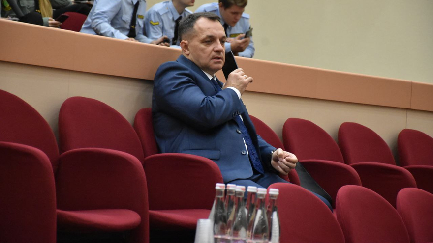 На уборку снега в Саратове заложили более 200 миллионов рублей