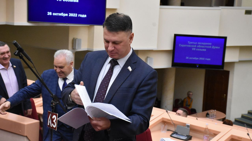 На уборку снега в Саратове заложили более 200 миллионов рублей