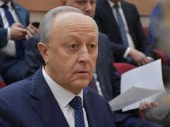 На уборку снега в Саратове заложили более 200 миллионов рублей