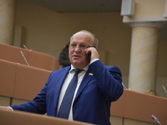 На уборку снега в Саратове заложили более 200 миллионов рублей