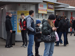 Два министра провели рейд на троллейбусе и решили, что в Саратове нет проблем с транспортными картами
