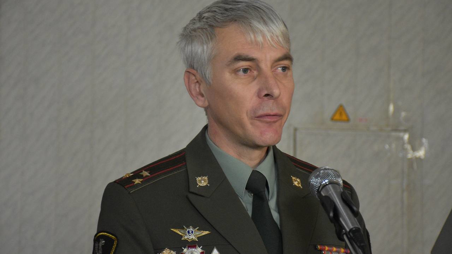 Еще вчера занимались спортом, отдыхали: саратовских призывников окропили святой водой и отправили служить