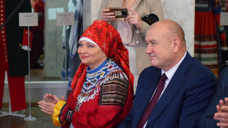 Министр раскритиковала учреждения культуры за роскошные выходные в субботу и воскресенье