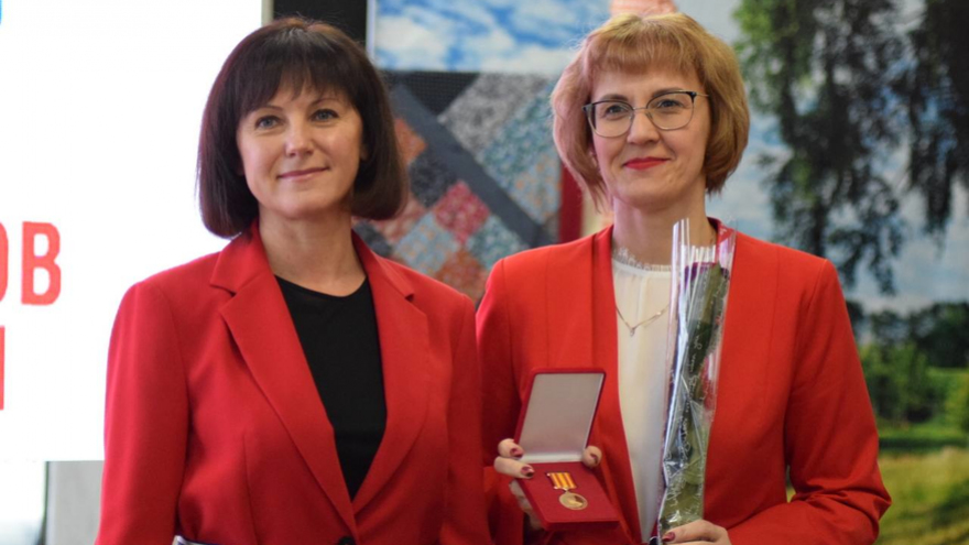 Министр раскритиковала учреждения культуры за роскошные выходные в субботу и воскресенье