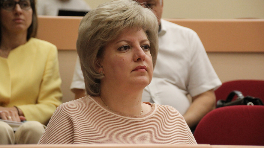 Мэр Саратова объявила выговор чиновнику из-за нападения стаи собак на горожанина
