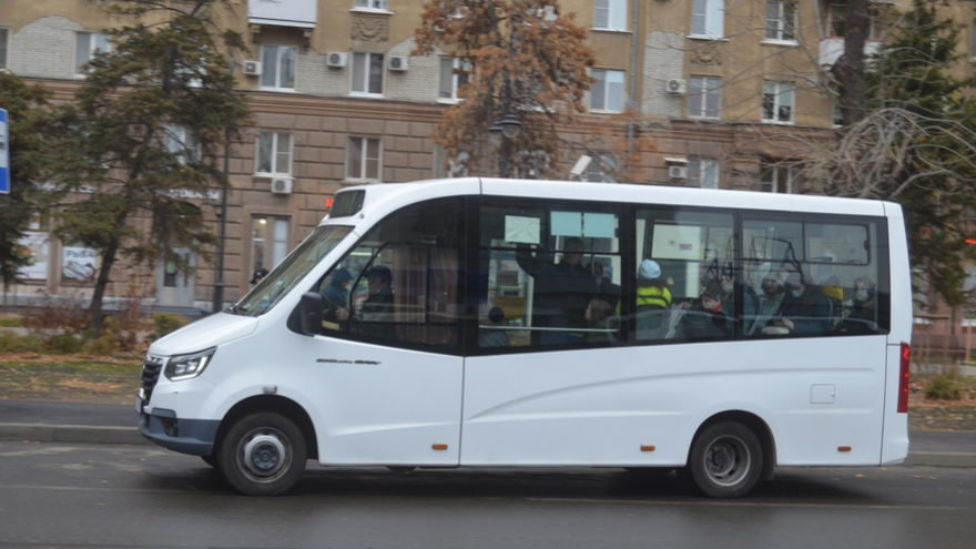 В Саратове водитель орал на весь автобус и напугал ребенка в коляске