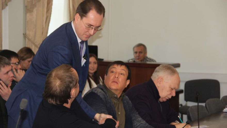 Смысла вообще нет: саратовский депутат предложил отменить выплаты малому бизнесу из-за слишком малых сумм