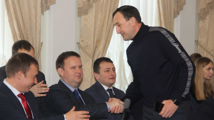 Смысла вообще нет: саратовский депутат предложил отменить выплаты малому бизнесу из-за слишком малых сумм