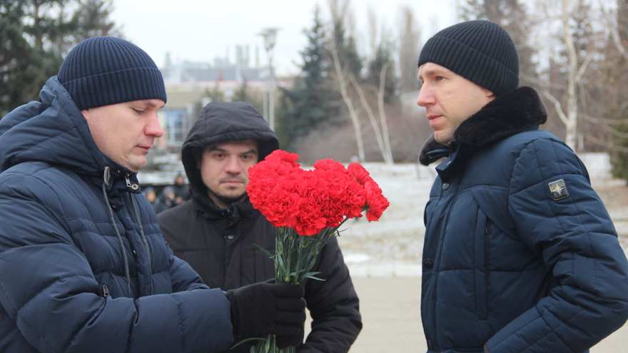 170 имен. Данные погибших в СВО саратовцев занесли на памятную стену в Саратове
