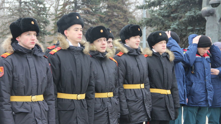 170 имен. Данные погибших в СВО саратовцев занесли на памятную стену в Саратове