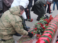 170 имен. Данные погибших в СВО саратовцев занесли на памятную стену в Саратове