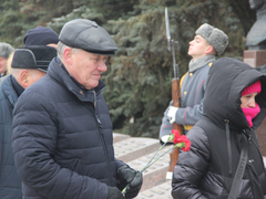170 имен. Данные погибших в СВО саратовцев занесли на памятную стену в Саратове