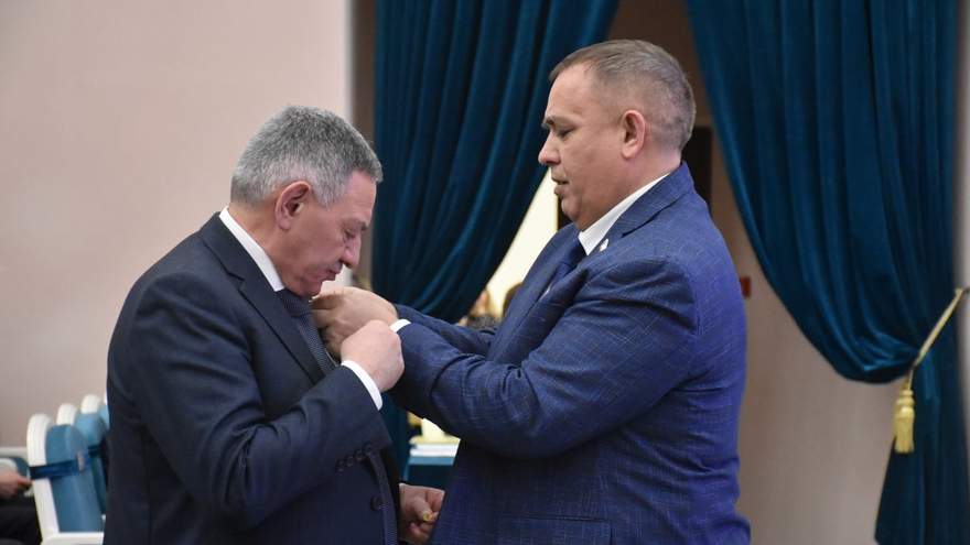 В саратовском правительстве отметили День Конституции (фоторепортаж)