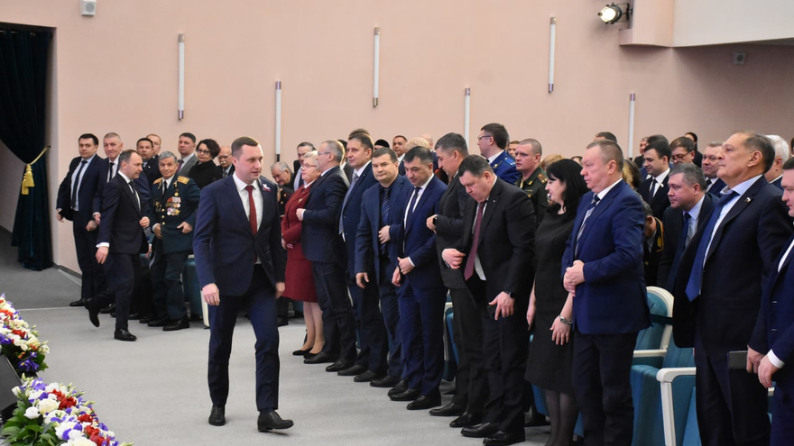 В саратовском правительстве отметили День Конституции (фоторепортаж)